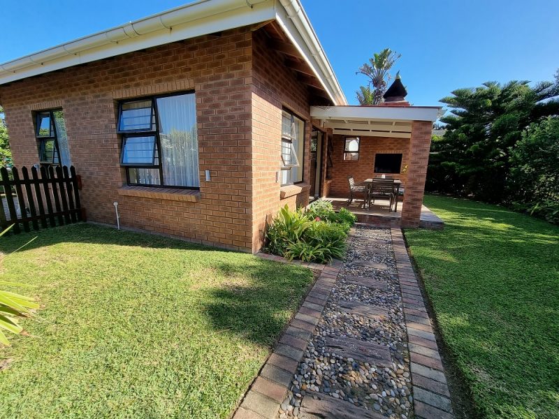 Sedgefield Fully equipped selfcatering cottage Myoli Beach